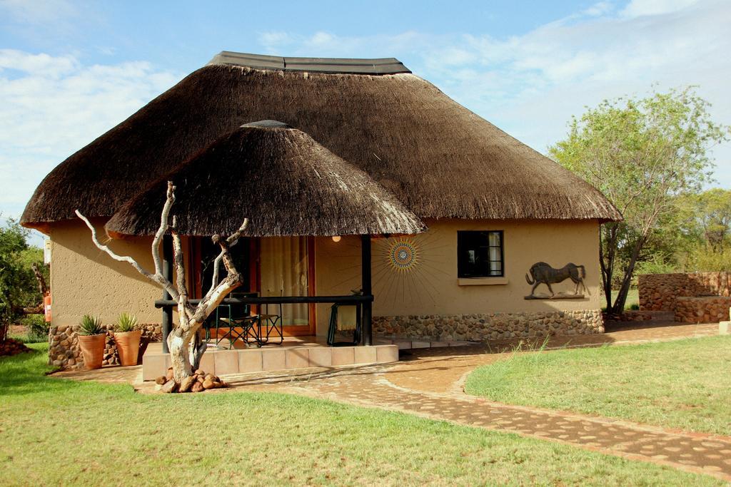 Ukutula Lion Lodge Beestekraal  Phòng bức ảnh