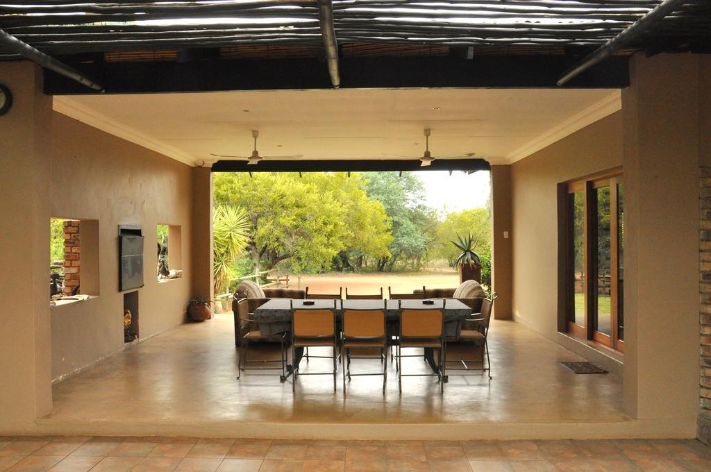 Ukutula Lion Lodge Beestekraal  Phòng bức ảnh